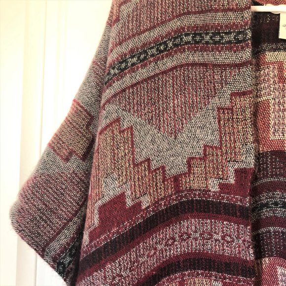 American Rag Multicolor Poncho - Picture 3 of 7